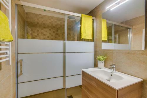 Platja De Muro Villa Sleeps 4 Pool Air Con Wifi