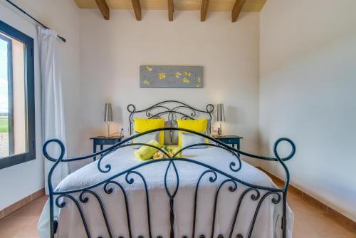 Platja De Muro Villa Sleeps 4 Pool Air Con Wifi