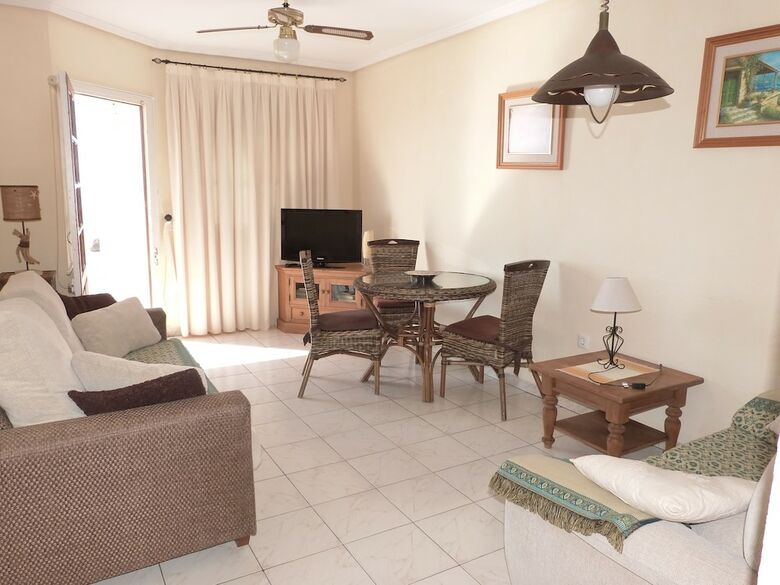 Shoal Apartamentos