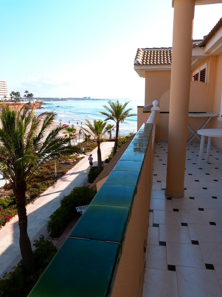Shoal Apartamentos