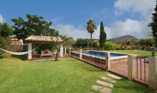 Pollenca Villa Sleeps 8 Pool