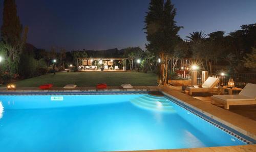 Pollenca Villa Sleeps 8 Pool