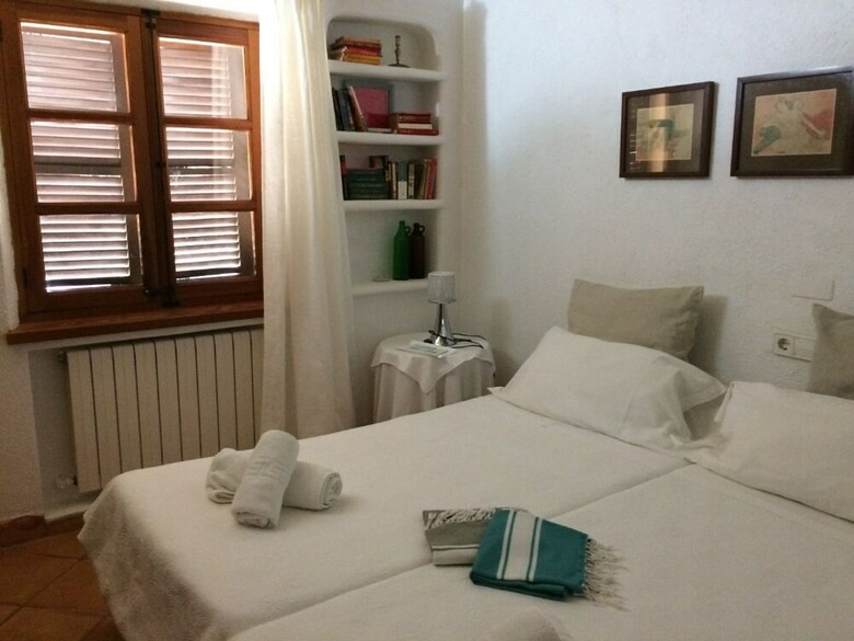 Hostal Jard� De Papallones