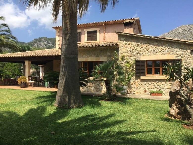 Hostal Jard� De Papallones