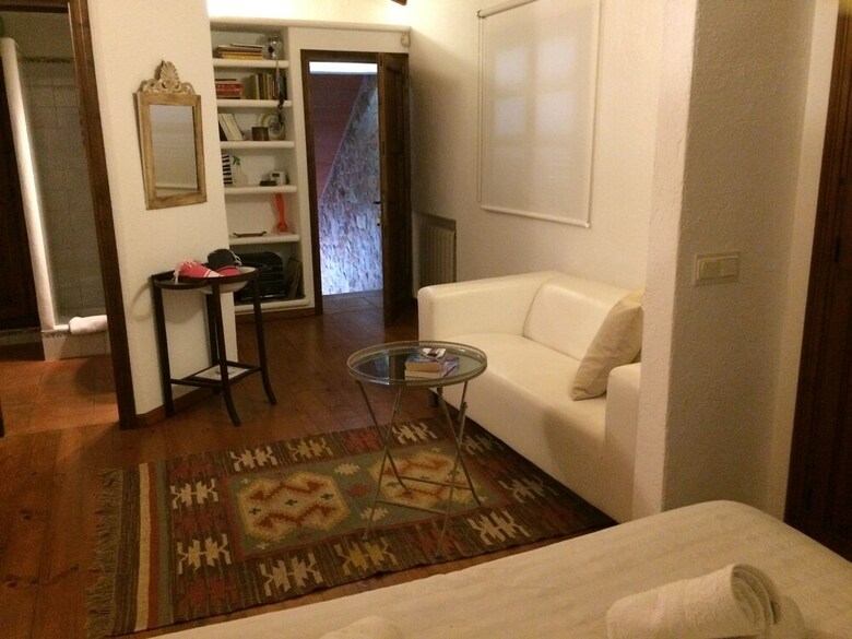 Hostal Jard� De Papallones