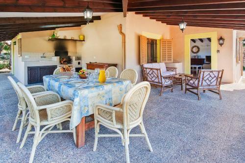 Villa Can Moragues