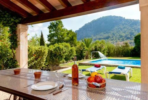 Pollenca Villa Sleeps 6 Pool Air Con Wifi T251882