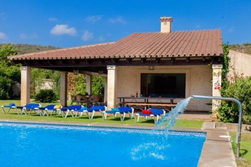 Pollenca Villa Sleeps 6 Pool Air Con Wifi T251882