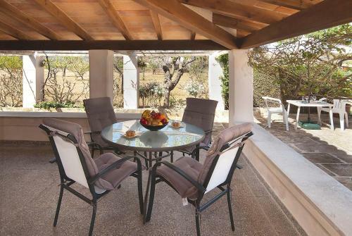 Pollenca Villa Sleeps 4 Wifi