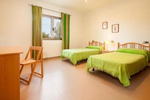 Pollenca Villa Sleeps 6 Pool Air Con Wifi T251852
