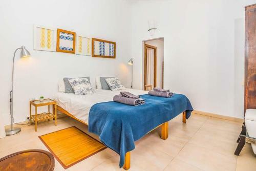 Pollenca Villa Sleeps 3 Pool Air Con Wifi