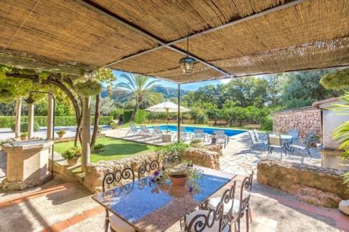 Pollenca Villa Sleeps 6 Pool Air Con Wifi T251863