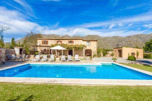 Pollenca Villa Sleeps 6 Pool Air Con Wifi T251863