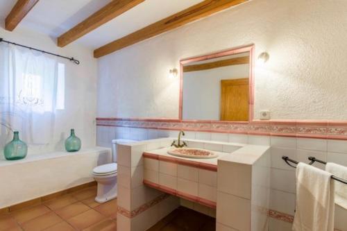 Pollenca Villa Sleeps 6 Pool Air Con Wifi T251863