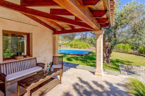 Pollenca Villa Sleeps 6 Pool Air Con Wifi T251887