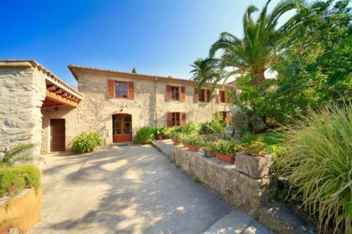 Pollenca Villa Sleeps 8 Pool Air Con Wifi T251864