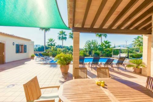Pollenca Villa Sleeps 8 Pool Air Con Wifi T251881