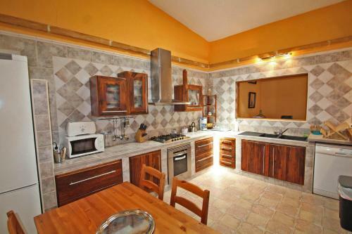 Casa Cas Mur�