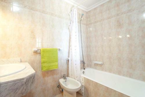 Cala San Vicente Villa Sleeps 6 Air Con Wifi
