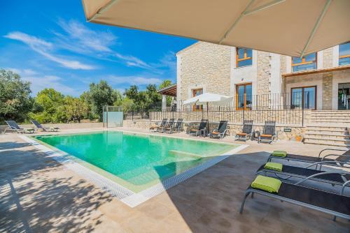 Port D'alcudia Villa Sleeps 12 Pool Wifi