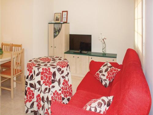 Two-bedroom Holiday Home In Puerto De Mazzaron