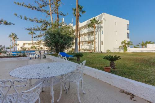 Apartamento Arenas Negras Playa La Arena