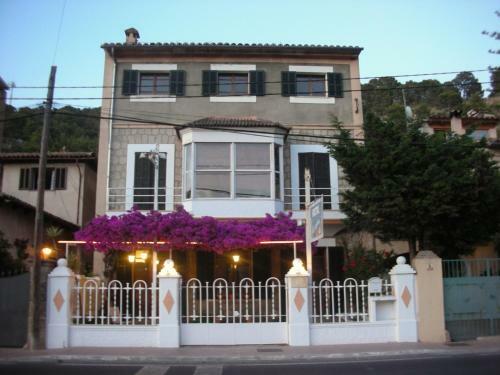 Bed & Breakfast Hostal Villa Primavera