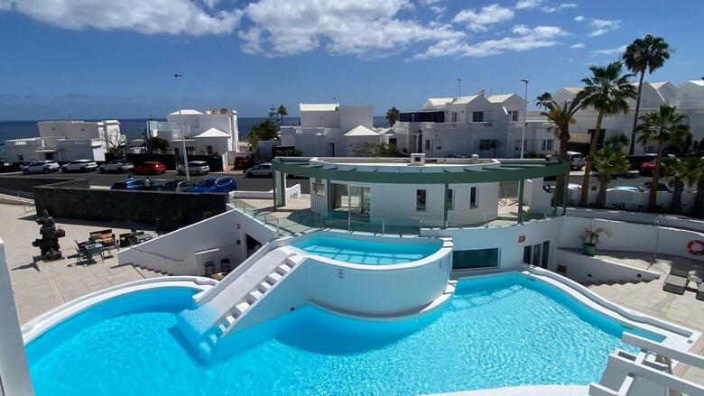 Hotel Kikere Studios