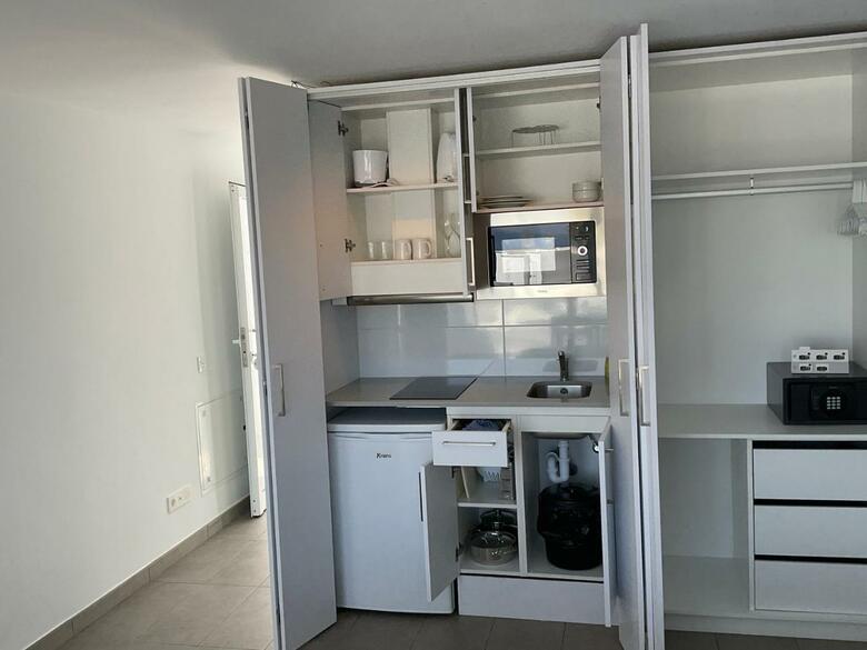 Hotel Kikere Studios