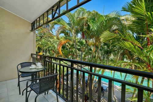 Hotel Comfort Inn & Suites Trinity Beach Club