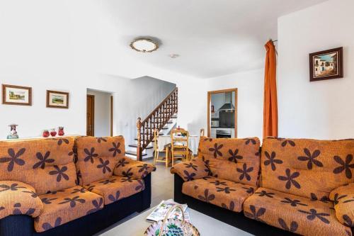 Port De Pollenca Chalet Sleeps 4 Pool Air Con Wifi