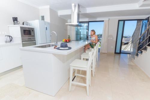 Villa Amadores N6