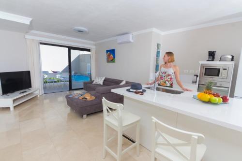 Villa Amadores N6