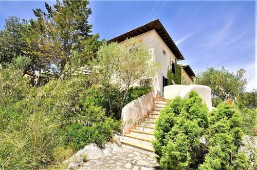 Villa Sa Comuna
