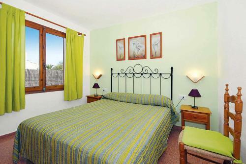 Punta Prima Villa Sleeps 4 Wifi