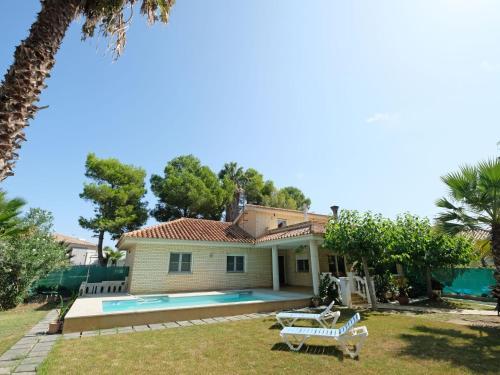 Holiday Home David