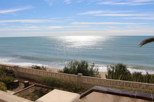 Pescadors, En Primera L�nea De Mar