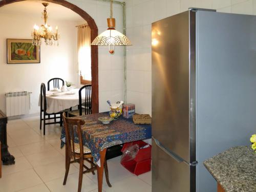 Ferienhaus Mit Pool Roda De Bar� 121s