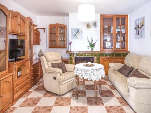 Three-bedroom Holiday Home In Ronda