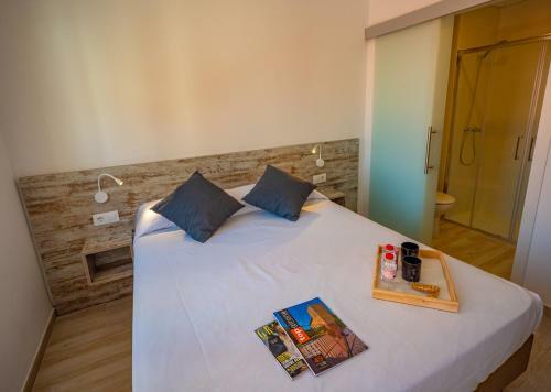Hostal Agi Gloria Rooms