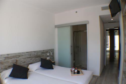 Hostal Agi Gloria Rooms