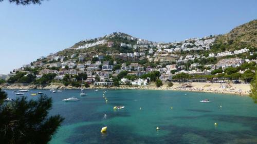 Apartamento Acapulco- Roses