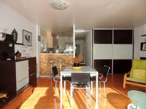 Apartamento Dallas 3a- 1� L�nea De Mar
