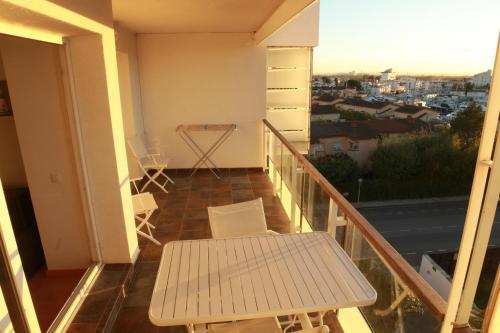 Santi Apartment