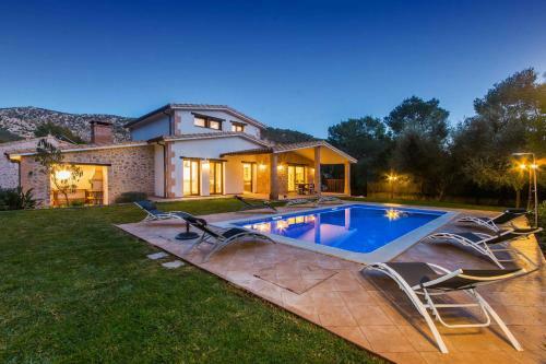 Villa Crysimo