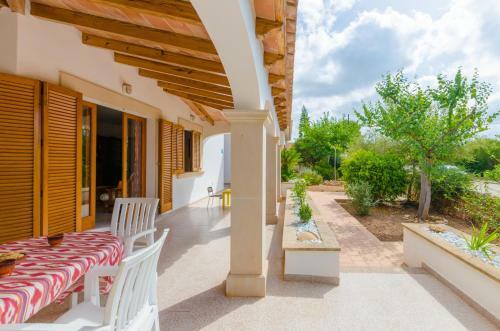 Casa Aina