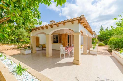 Casa Aina