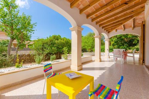 Casa Aina