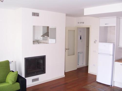 Apartamento Pre-pyrenees: Privileged Site For Hiking, Excursions And Skiing.