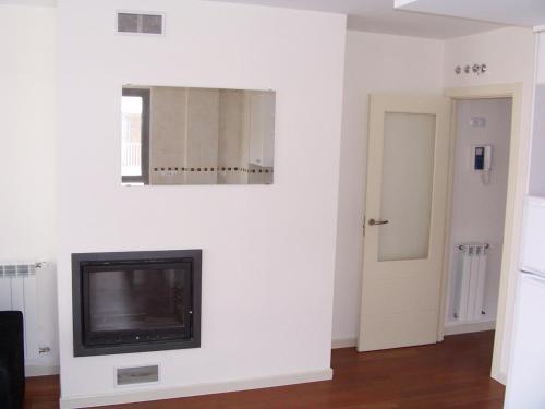 Apartamento Pre-pyrenees: Privileged Site For Hiking, Excursions And Skiing.